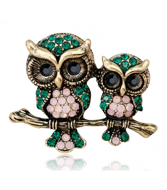 SB191 - Retro owl animal brooch